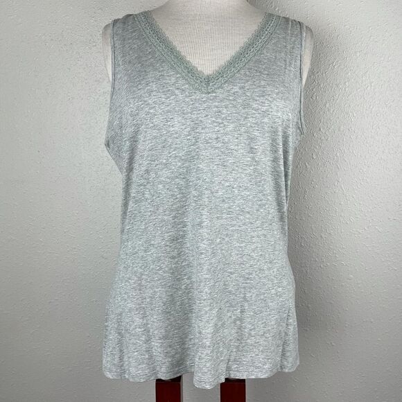 Dockers Tops - Dockers Gray V-Neck Tank Top Size L EUC
